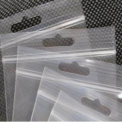 Σακουλάκια ZIP ασφαλείας (με τρύπα για κρέμασμα)